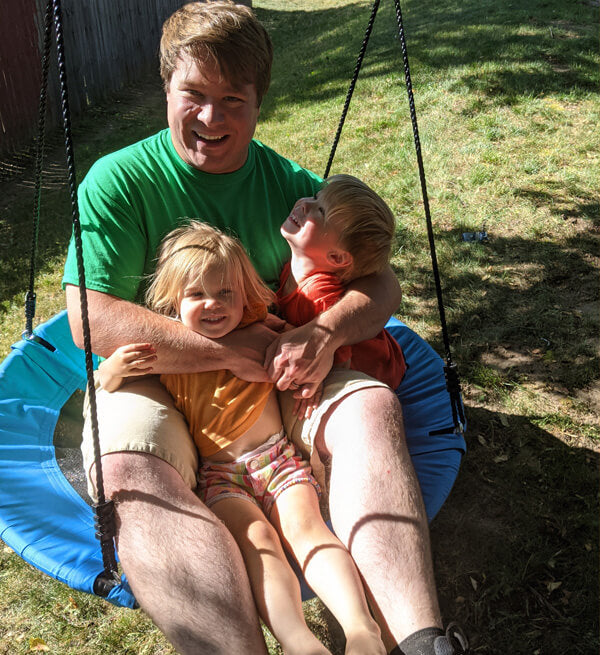 Black Friday Shopping Guide - Find the Best Swings for Kids for Christmas