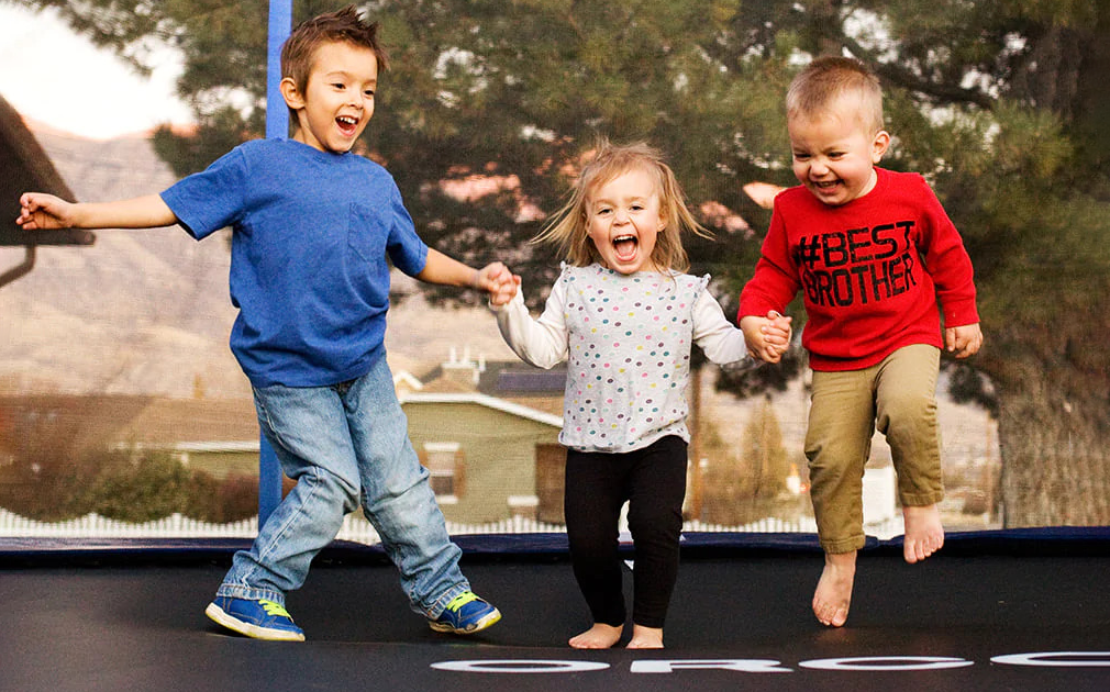 Trampoline: One of the favorite games of all children